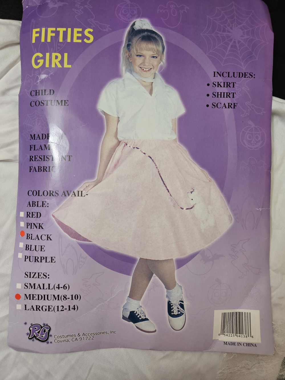 Girls' Black Fifties Circle Skirt Costume - Includes Shirt & Scarf